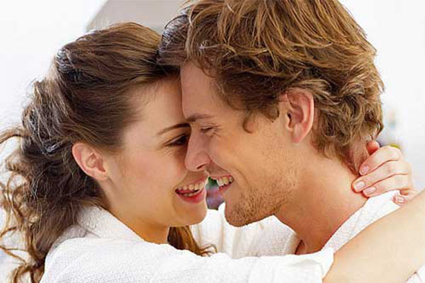 با همسرتان رابطه عاشقانه برقرار کنید